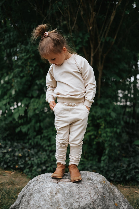 Organic Jogger Set in Sand